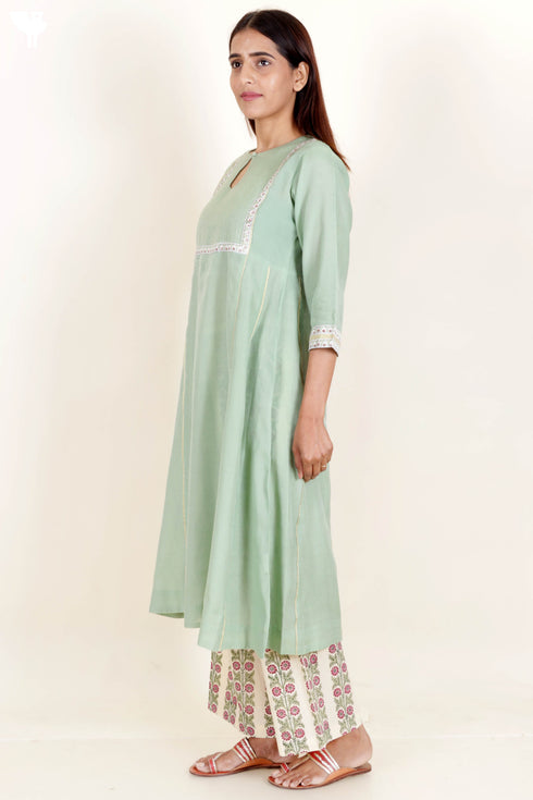 Chanderi Silk Kurta With Dupatta And Pant Set